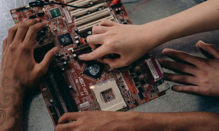 How IT is Revolutionizing the Education Sector